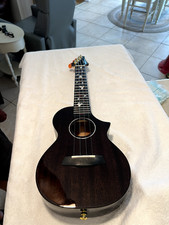 ENYA M6 Concert BLACK Ukulele RELISTED  WITH GIG BAG