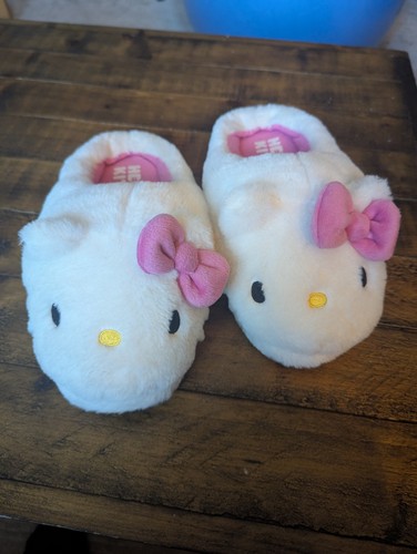 hello kitty slippers