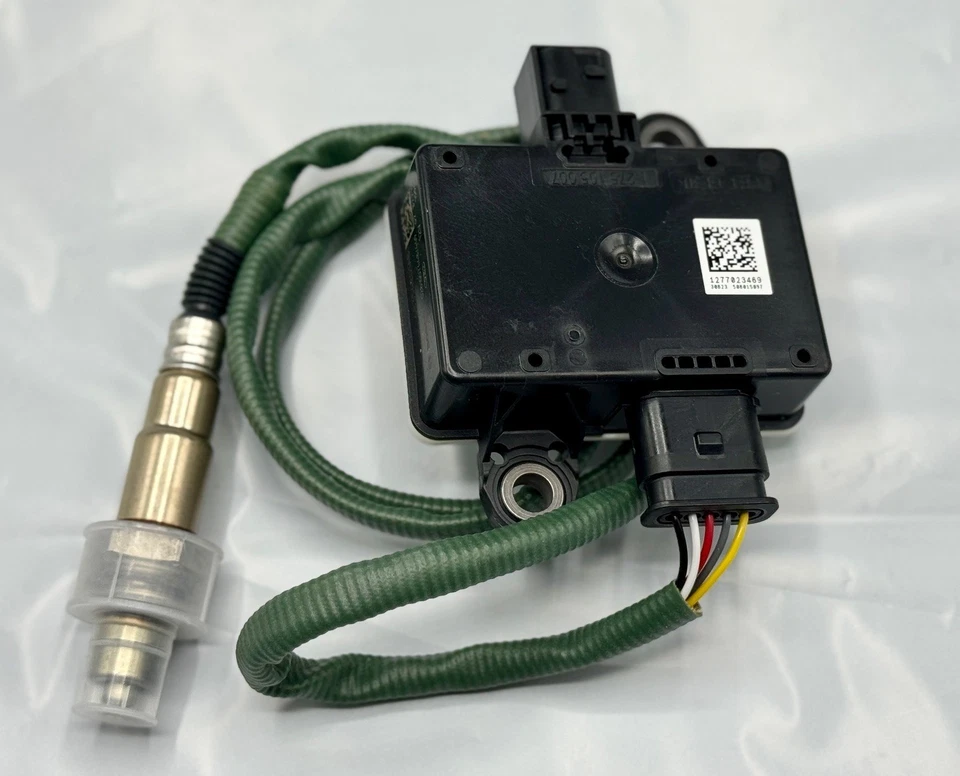 Nuevo sensor de partículas OEM Mopar 68354201AB 19-24 Ram 2500 3500 6,7 L I6 Foto 4 de 4