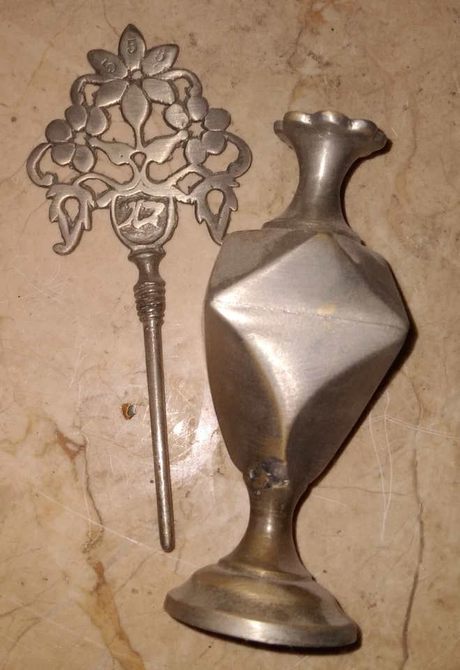 ANTIGUO CONTENEDOR Y APLICADOR KOHL EGIPCIO - ¡HALLAZGO RARO! ,PLATEADO Foto 2 de 4