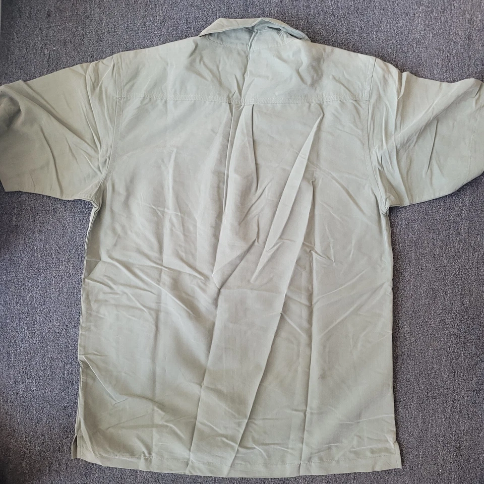 Men's Devon & Jones Isla Bahama Camp Collared Button Down T-Shirt Green Small - Image 4 of 4