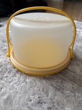 Tupperware Toy Mini Yellow Cake Taker Carrier w Handle Vintage