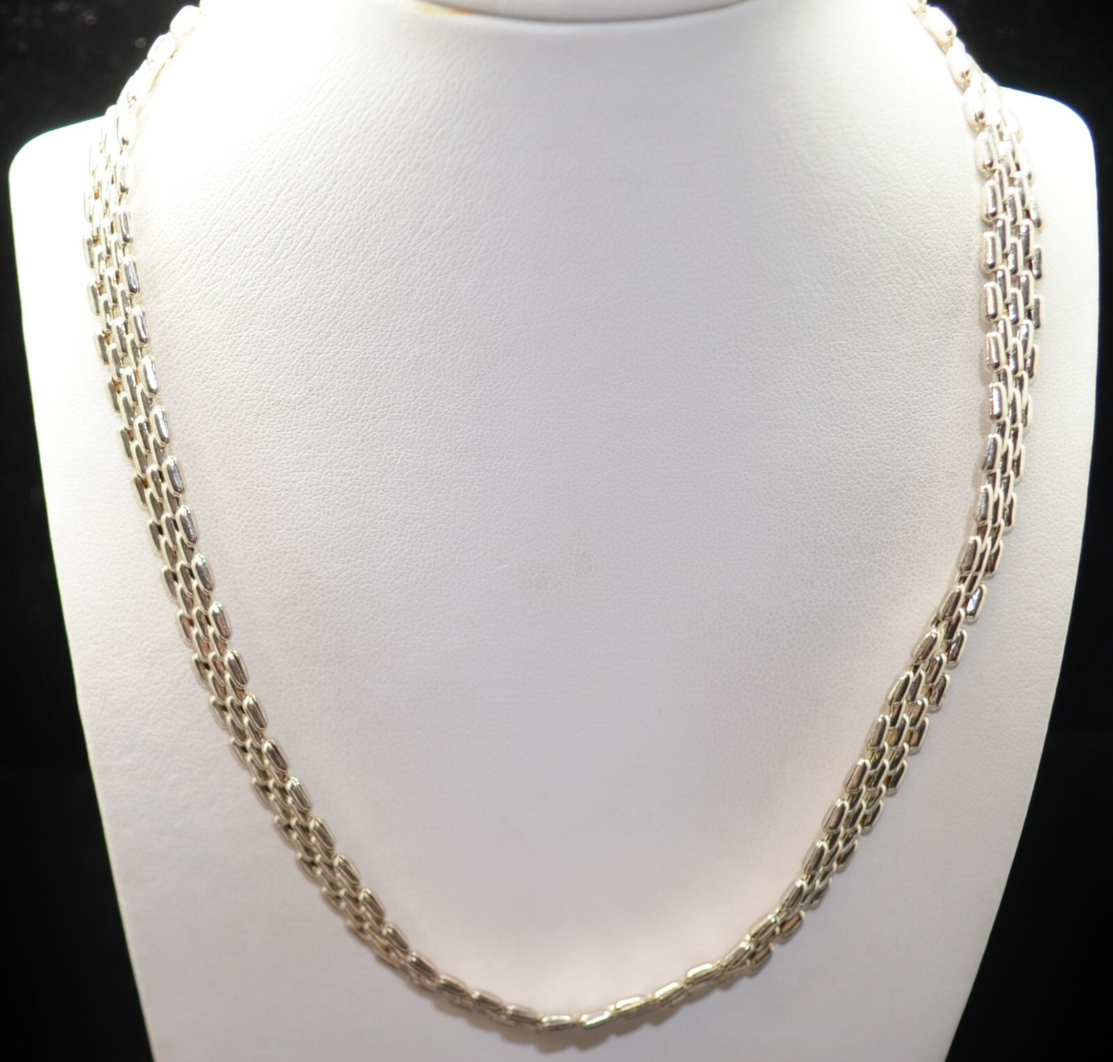 Sterling Silver Flat Patterned Chain Necklace 17.… - image 1