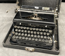 Antique 1936 Royal Model O Vintage Typewriter #O-523641 thumbnail