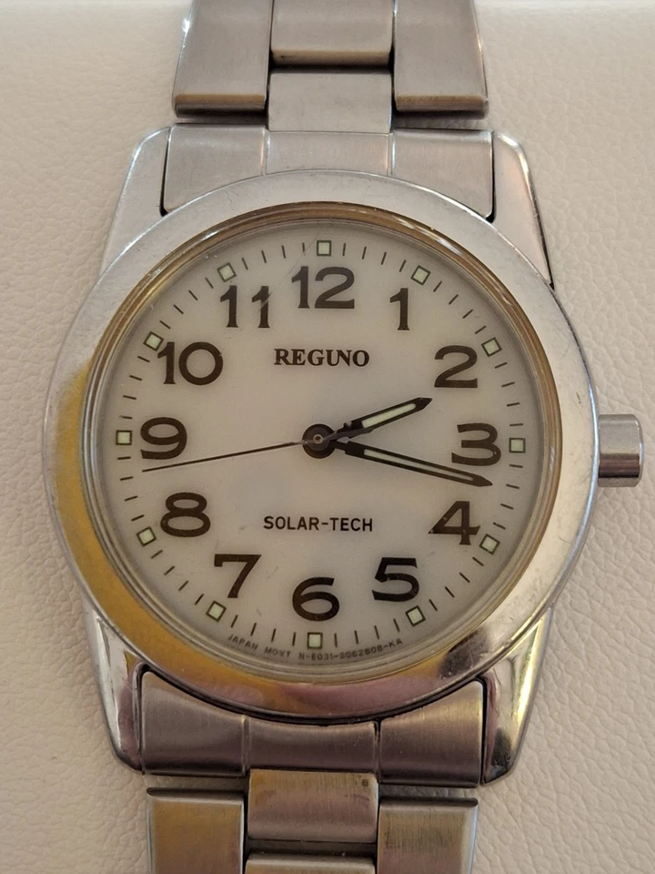 Citizen Reguno Solar Tech W.R 5 Bar esfera blanca - funciona muy bien, usado Foto 2 de 4