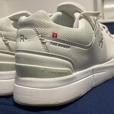 On The Roger Advantage Cloudtec Leather White Men's Athletic Sneaker 2024