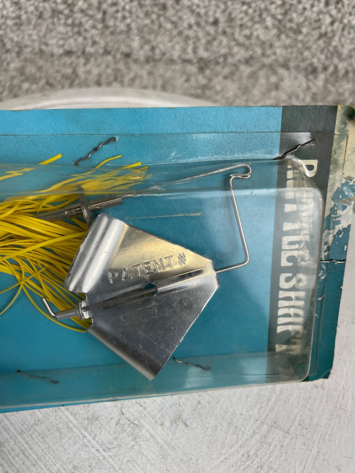 1/4oz Rattle Shaft RS202 Buzzbait Bass Fishing Lure Yellow Skirt - Image 6