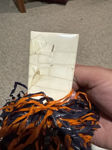 Chicago Bears Cheerleader Pom Poms - Picture 3 of 3