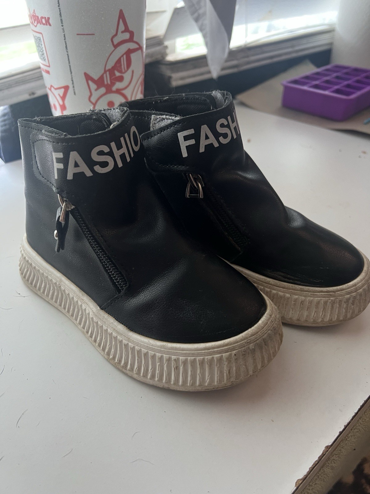 Kids Black Faux Leather Ankle Zip Sneakers Round Toe Casual US 11 EU 28