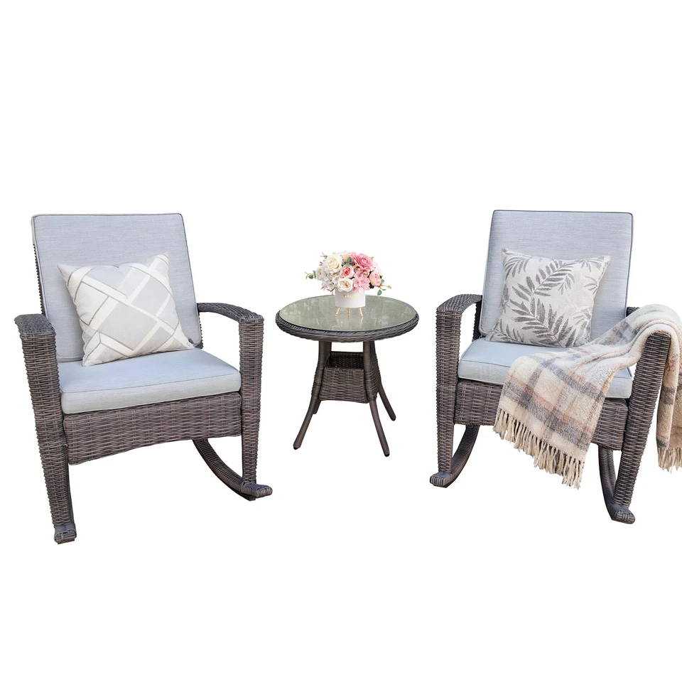 Balancín de patio, mecedora de mimbre para exteriores con mesa y cojines Sunbrella® Foto 2 de 4