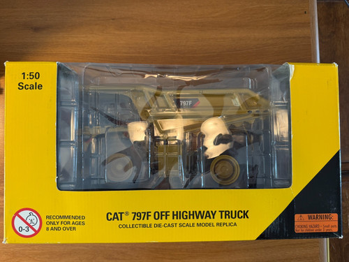 CAT 1:50 797F Mining Off-Highway Truck Diecast Great Condition 797F