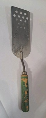 Vintage Wood Handle Flex Flipper Spatula Advertising M.E Whitman Wernersville PA