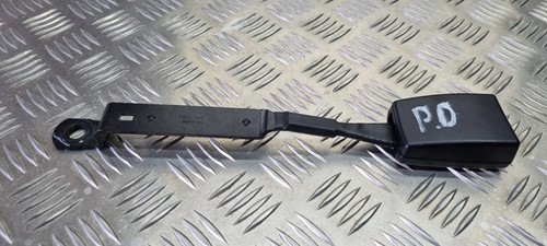 Volkswagen Caddy 2006 Vorne rechts Gurtschloss vorne 2K0857877D TPT44455