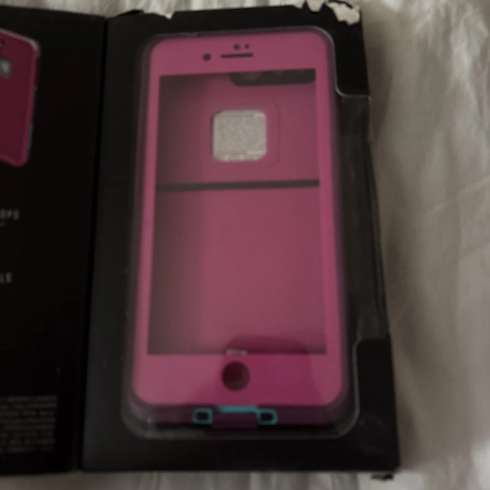 Lifeproof Case for iPhone 7 Plus. FRĒ SERIES. New in open box. - image 2 of 4