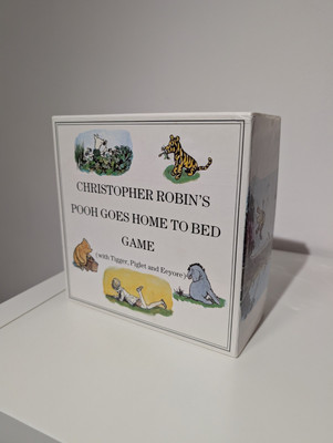 Christopher Robins Pooh geht nach Hause ins Bett Spiel Studio Ann Carlton