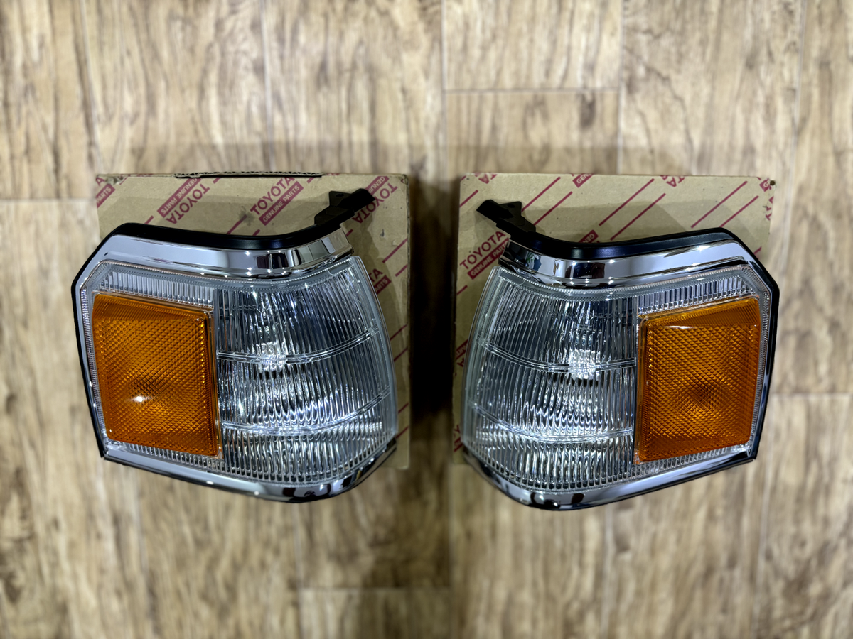 Front Clearance Lamp TOYOTA CROWN Sedan GS12#,LS12#,MS12#,YS120 | eBay