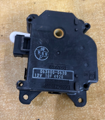 2004-2006 05 Lexus RX330 HVAC Air Heater Flap Actuator Motor 063800-0620 OEM B21 - Picture 3 of 7