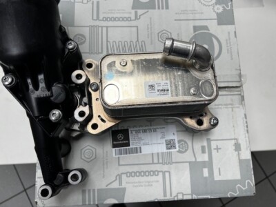 Genuine Mercedes-Benz set oil filter housing coolant module M651 A6511801310