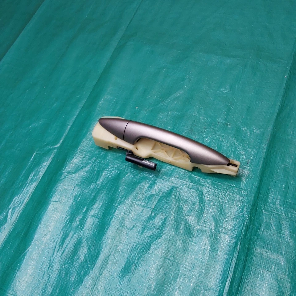 Оригинальная задняя левая внешняя ручка в сборе для Hyundai Accent 2012–2017 годов выпуска 82651-1r050 - Изображение 2 из 3