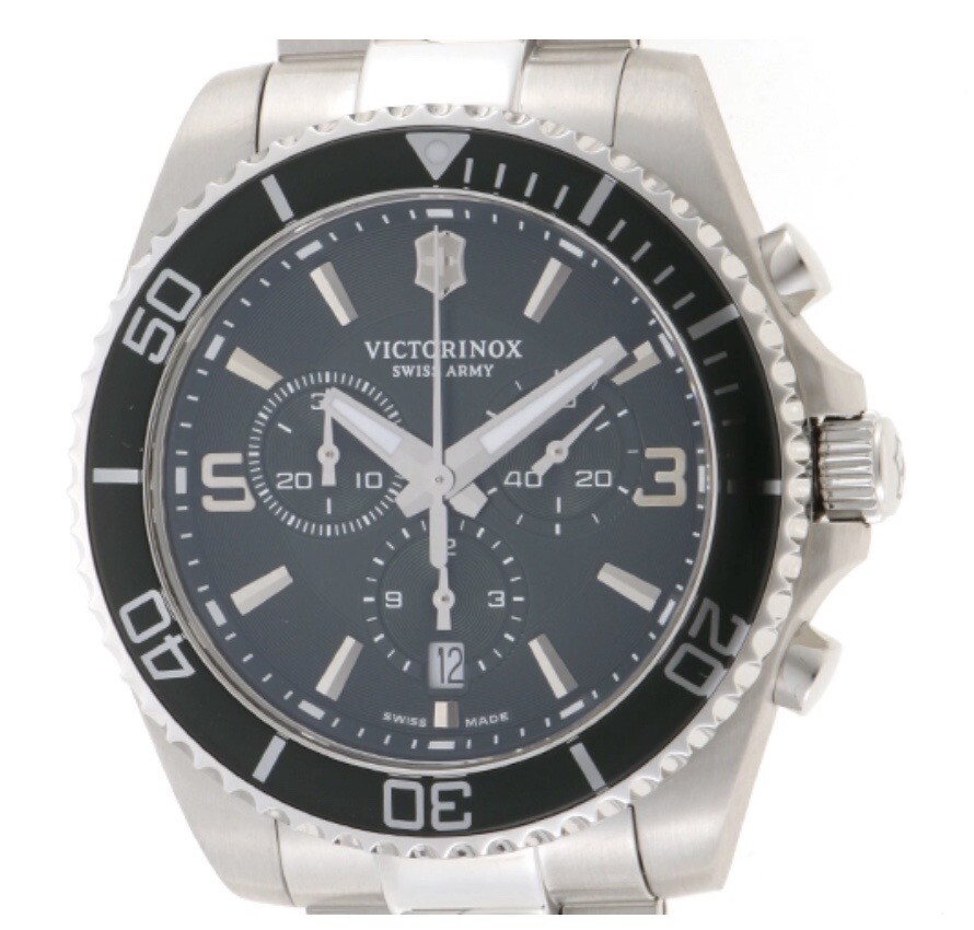 Victorinox Maverick Quartz Green Dial Men's Watch 241946 for sale