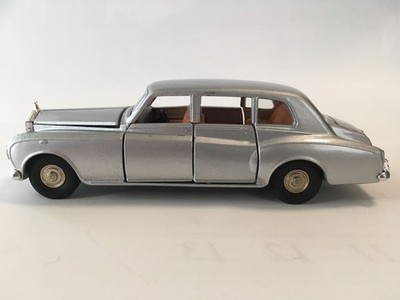 Tomica Dandy F06 Rolls-Royce Phantom VI 1/43 Made in Japan Vintage