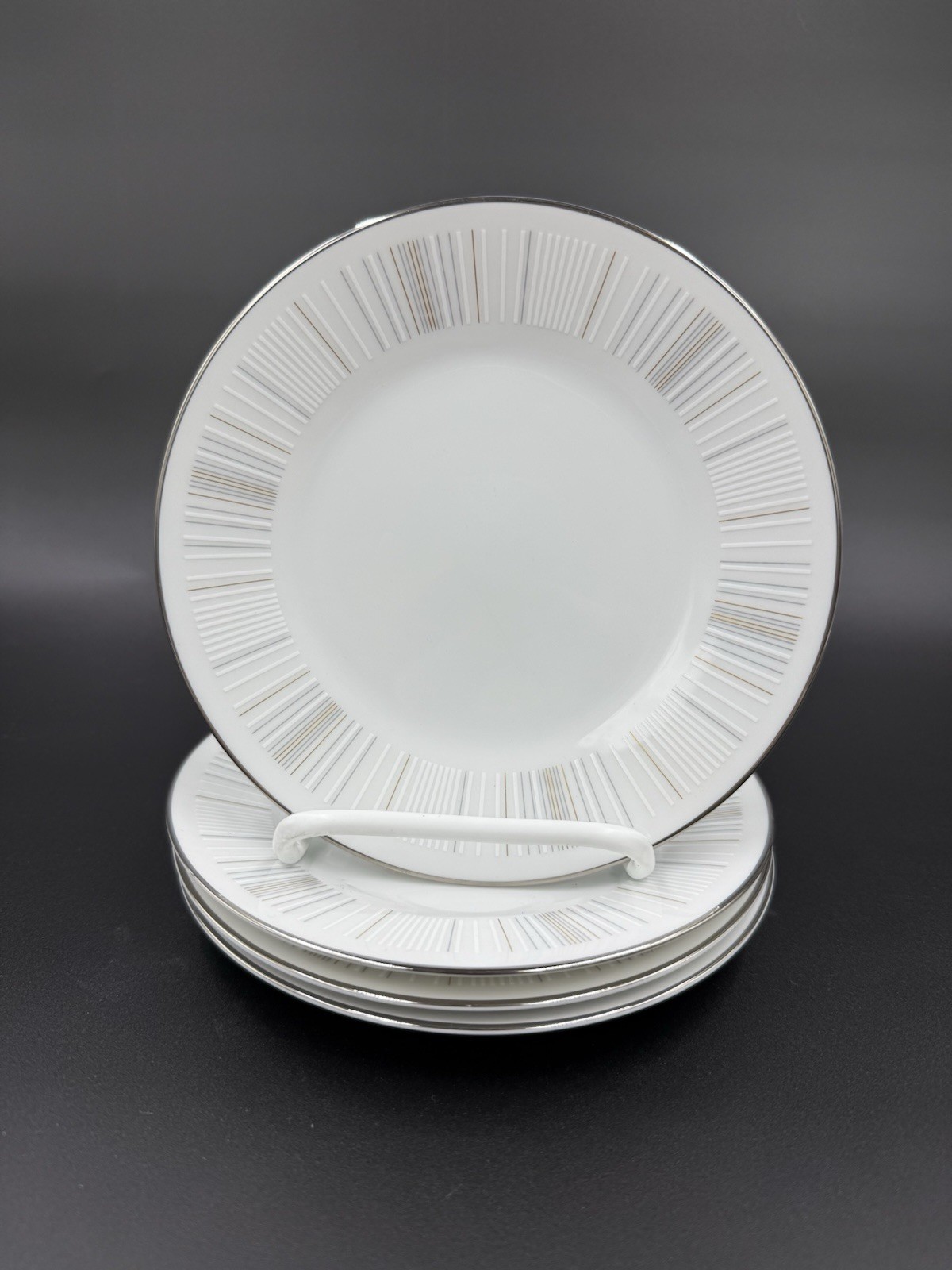 Noritake Japan China Isabella 6531 /201511 Lines 6 3/8