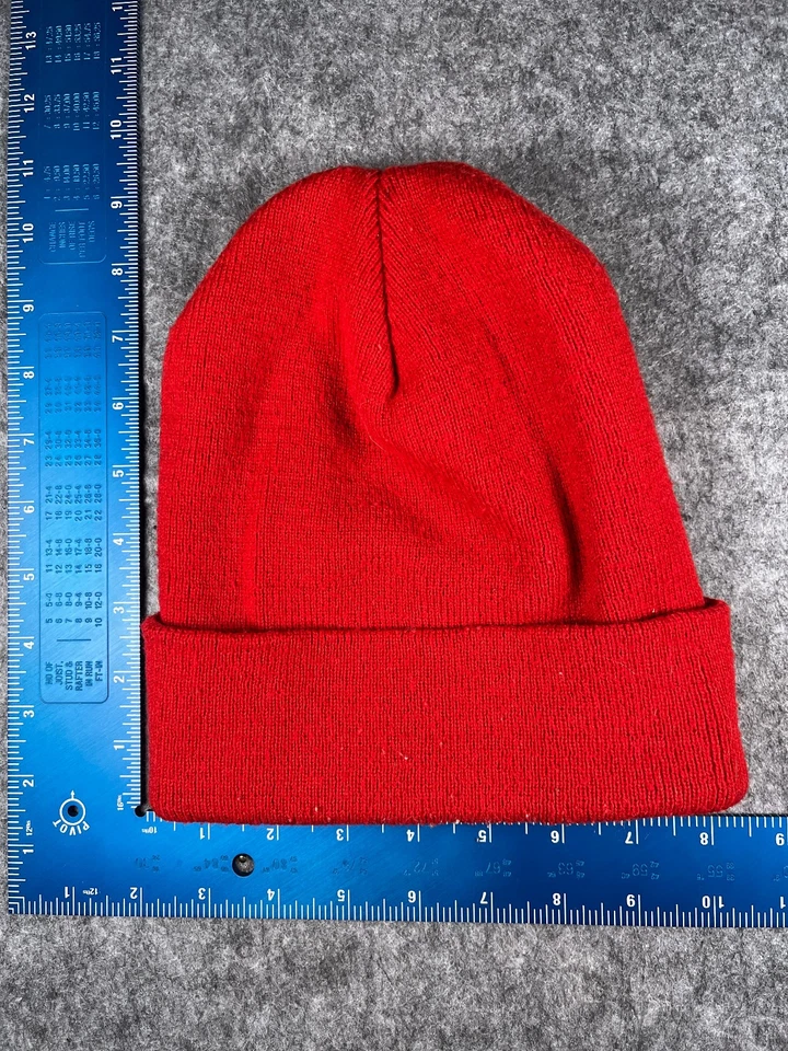 Gorro Sippin’ Santas Pub Crawl Toque Adulto Rojo Tejido Acrílico Downtown Chandler Foto 4 de 4