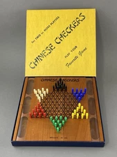 Vintage DRUEKE #563  Wooden Base Plastic Pegs Chinese Checkers Game - Read