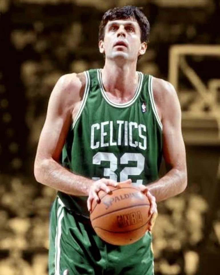 KEVIN MCHALE 1990-91 Upper Deck Patch 🔥 1/1  Game-Worn Jersey Celtics RARE - Image 2 of 4