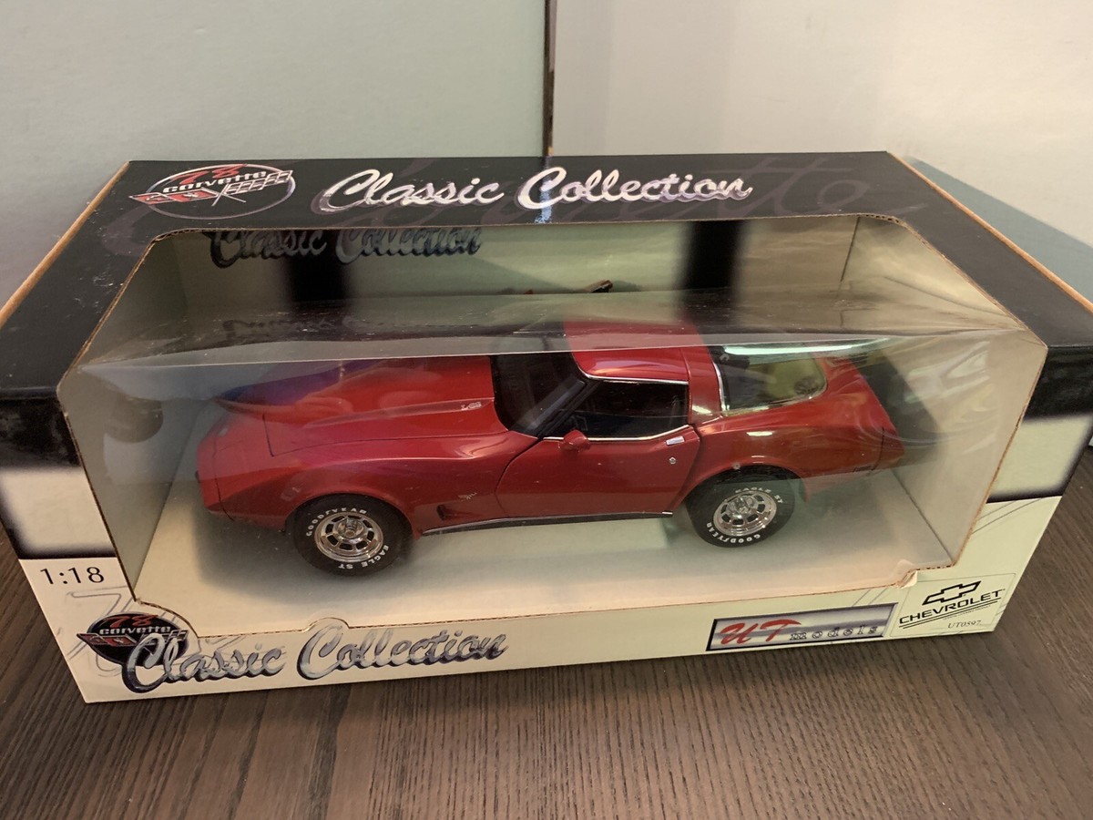 UT Models Classic Collection 1:18 1978 Chevrolet Corvette L-82 