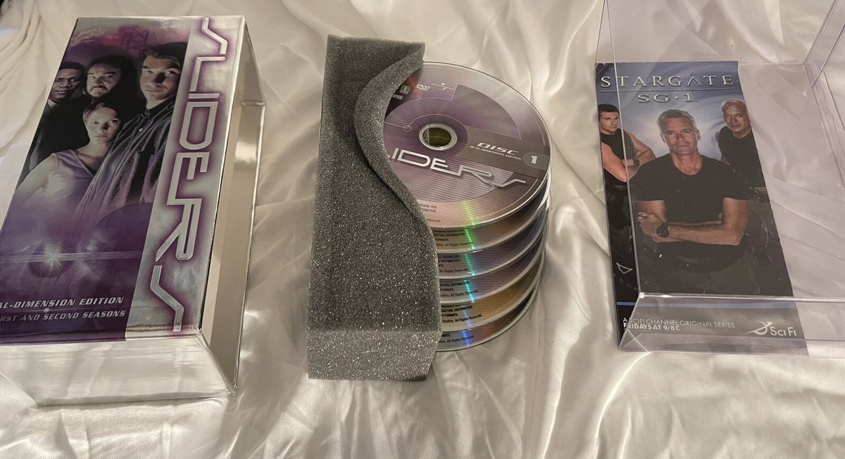その他 Sliders: First & Second Seasons - Dual-Dimension [DVD] Sliders The First and Second Seasons DVD Dual-Dimension Edition