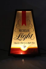 VINTAGE MICHELOB LIGHT  BEER LIGHT UP SIGN MAN CAVE