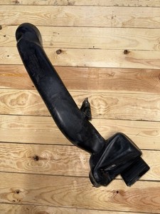 Land Rover Defender Tdci Puma Air Duct Intake Pipe PHD500950