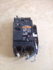 Fuji EA32AC BB2AEAC-005 5A 2Pole Auto Breaker W/Auxiliary Switch