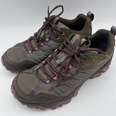 Merrell Moab Boulder  Vibram Women's Hiking Shoe Size 8.5