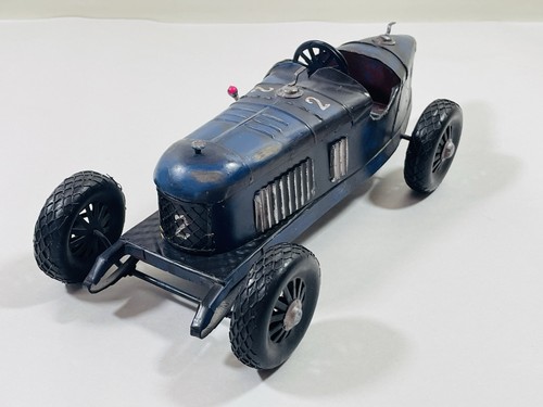 Vintage Metal sheet Alfa Romeo Formula 1 1950´s car model handcrafted N•2