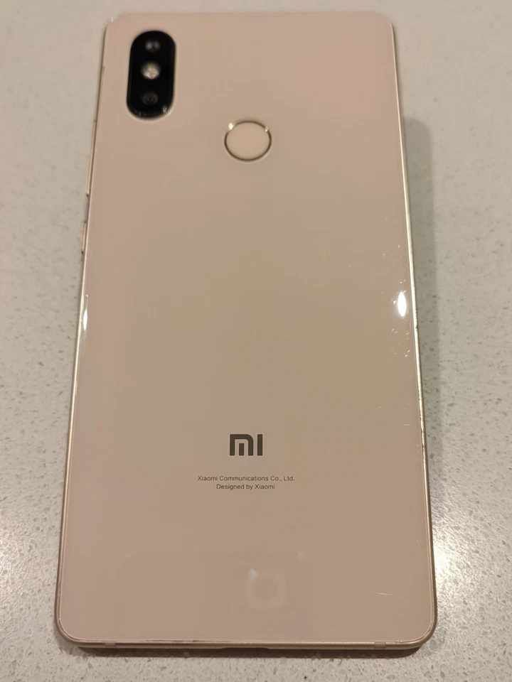 XIAOMI Mi 8 SE | 4/64 | QUALCOMM sd 710 | Champagne | Dual SIM - Immagine 2 di 4