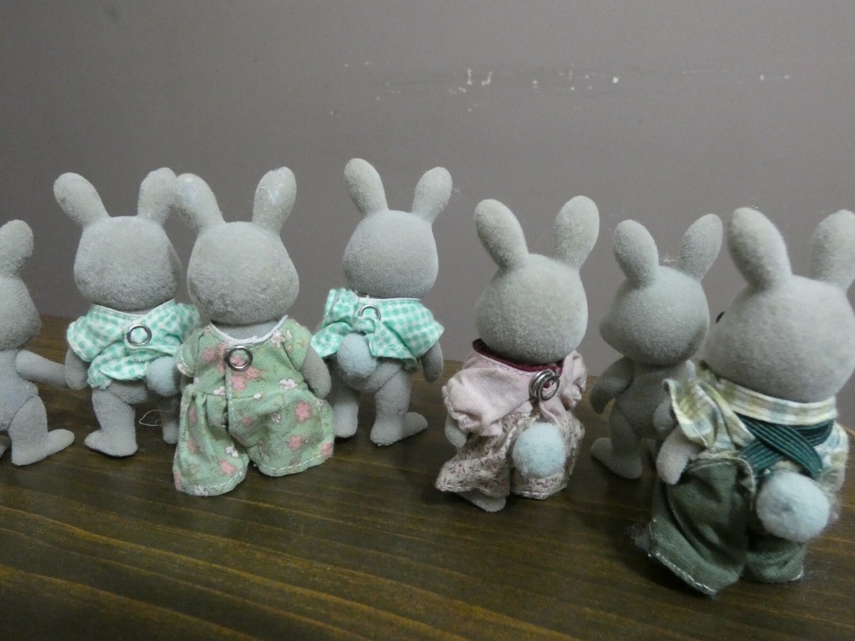 Sylvanian Calico Critters Grey Babblebrook Rabbit Family Set of 8