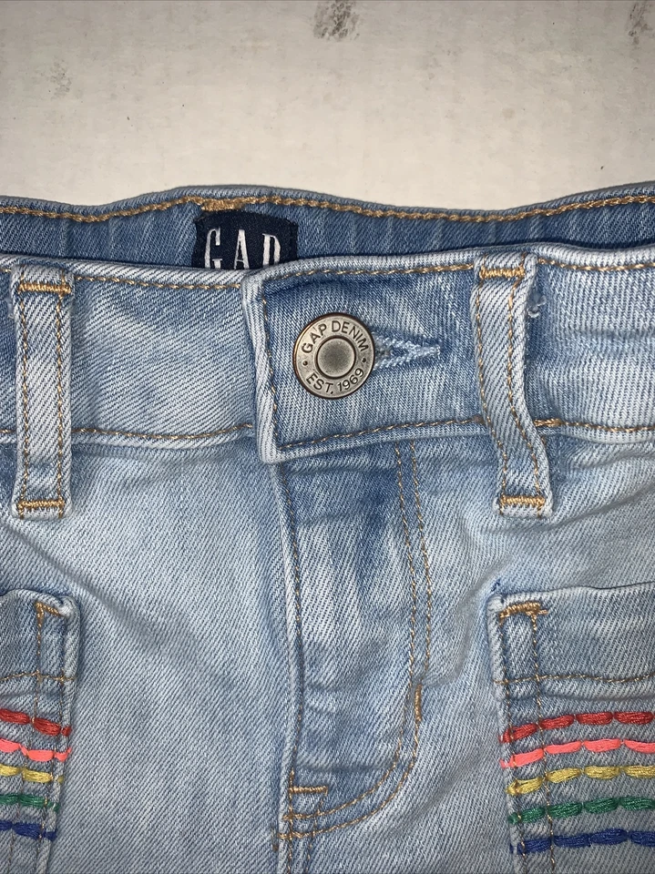 Б/у детские эластичные джинсовые шорты Gap стандартных размеров для девочек (размер 12) - Изображение 4 из 4