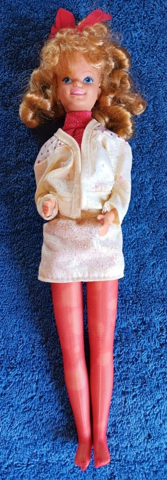 Muñeca Patrón Joya Secretos De Colección Barbie Hermana 1986 DEFECTOS Decoloración Piernas 3133 Foto 2 de 4
