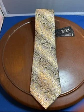 Hi-Tie Men’s Yellow Gold 100% Silk Tie Paisley Necktie Handtailored