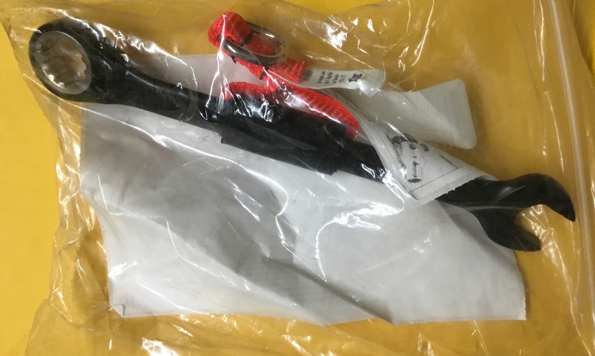 Stanley Proto JSCV24 Spline Reversible Ratchet Wrench - 3/4 Inch Black Chrome