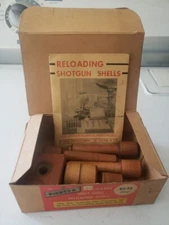 Vintage pioneer wood 20 gauge shot shell reloading tool Paper Hand Load Shell