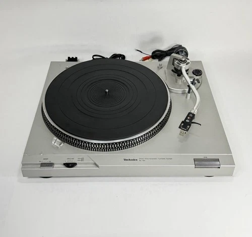 Technics SL-D2 Direct-Drive Automatic Turntable w/ Grado G Cartridge - No Output