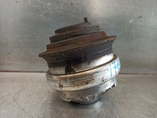 Support moteur Mercedes 320