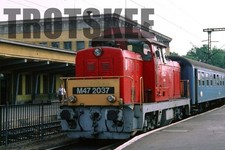35mm Slide MAV Hungary Railways Diesel Loco M47 2037 1993 Original