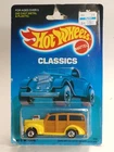 Vintage 1988 Hot Wheels Classics Yellow 2530 ‘40’s Ford Surf Woodie On Card