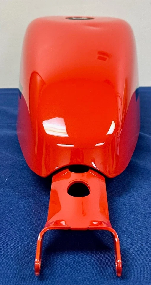 Harley-Davidson 61724-10 Fuel Tank for XL1200X Forty-Eight in Performance Orange Foto 3 de 4