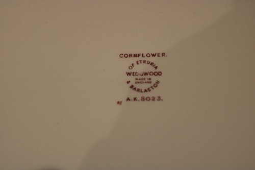 VINTAGE WEDGWOOD CORNFLOWER OVAL TRAY BARLASTON ENGLAND MADE PRETTY - Picture 2 of 2