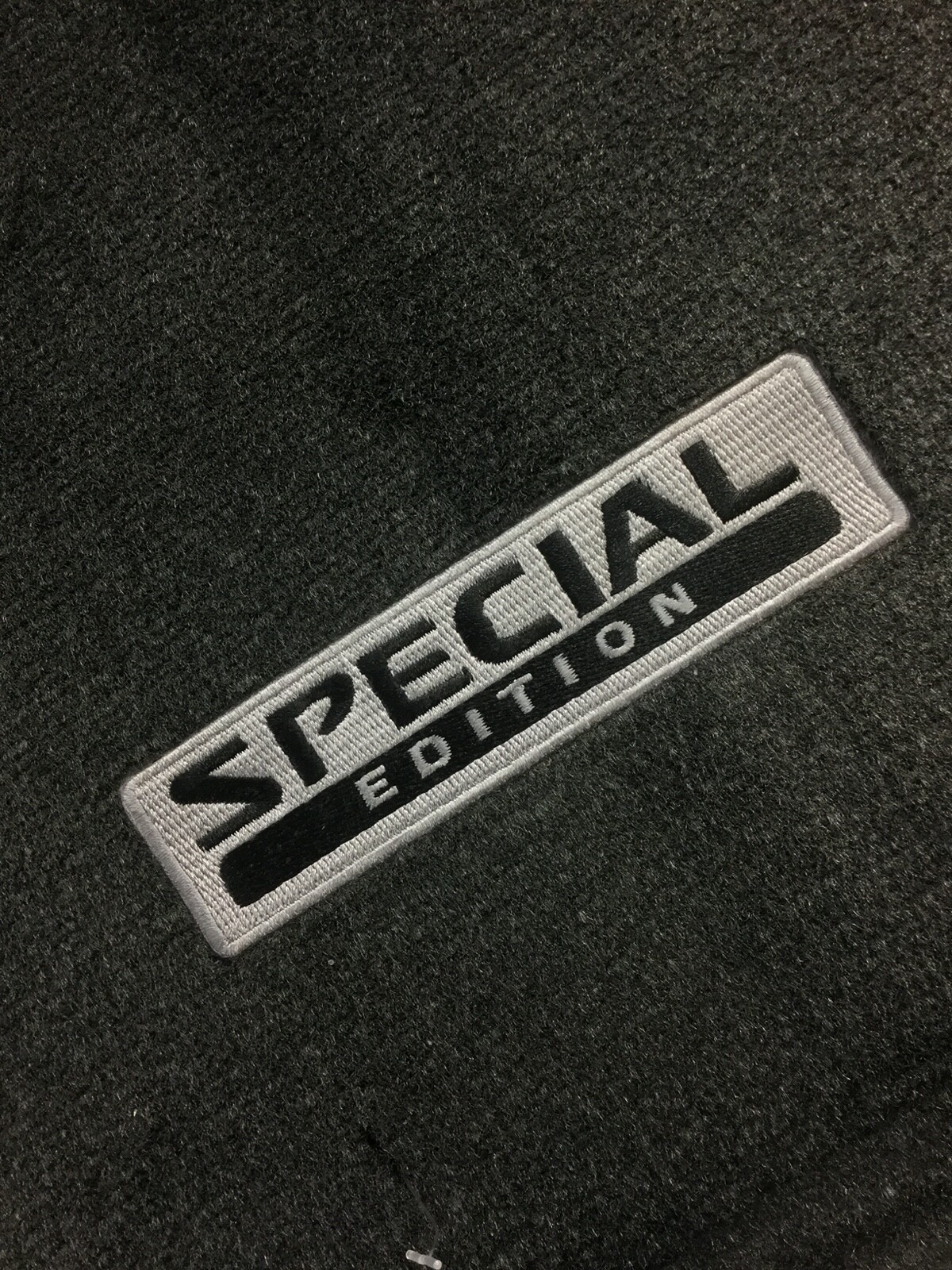 999E2US000CH Nissan Altima Floor Mats 4Piece Set NEW OEM